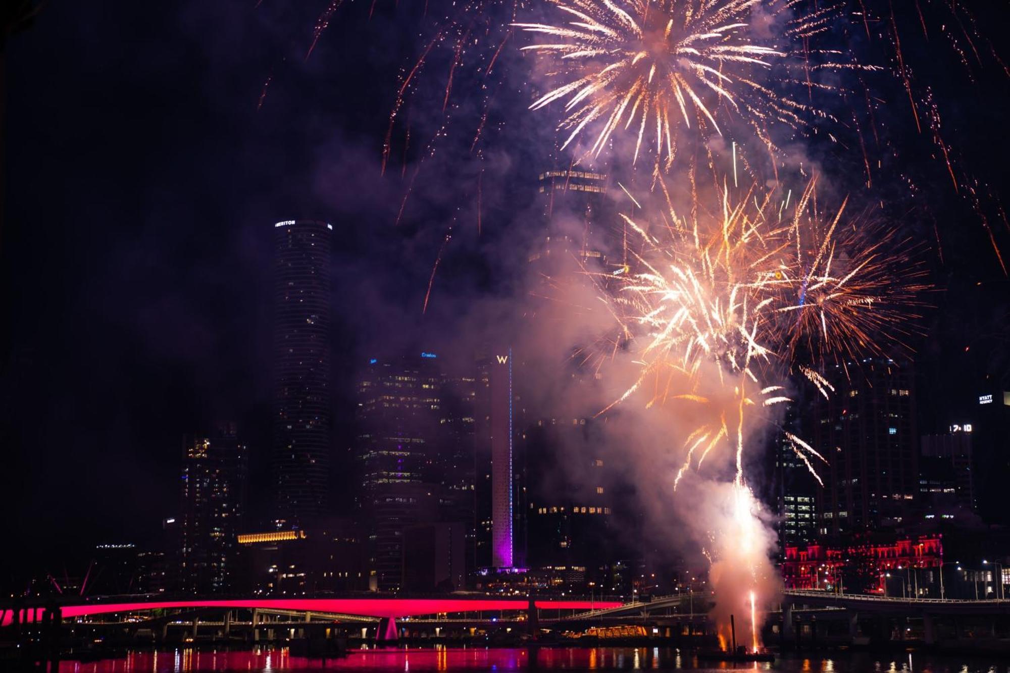 W Brisbane Hotel Exterior photo Fireworks at the 2011 New Year's Eve celebrations
