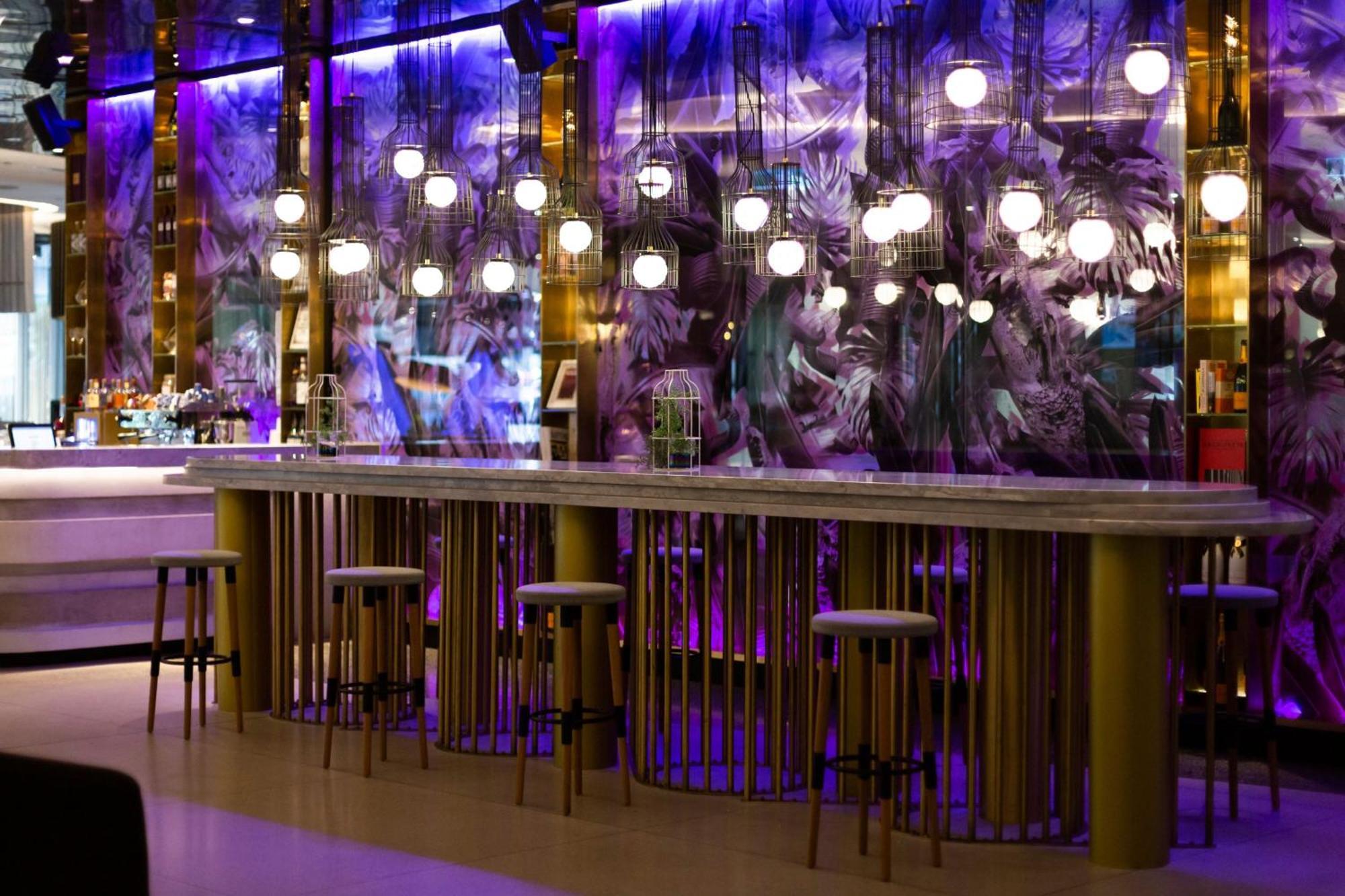 W Brisbane Hotel Exterior photo The bar at the nightclub